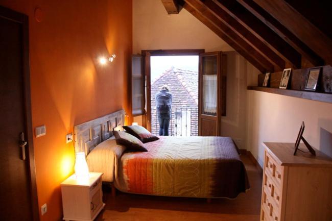 Ikuilu Ochagavia-Selva De Irati Apartment ภายนอก รูปภาพ